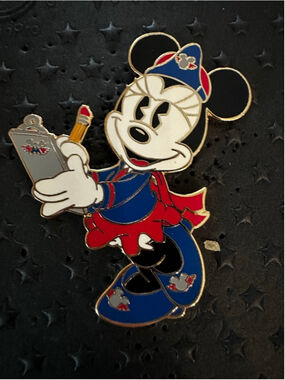 DISNEY AUCTIONS P.I.N.S. MINNIE MOUSE AIR CREW LE DISNEY PIN 35375